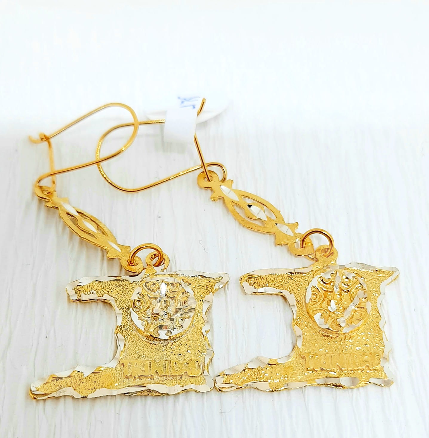 Gold Hanging Earring
